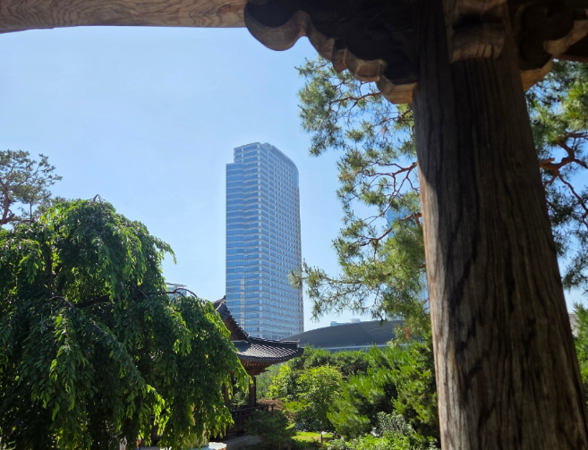 Best Seoul Rainy Day Itinerary for Tourists: 3 Easy Indoor Courses for Families, Parents, and First-Time Visitors