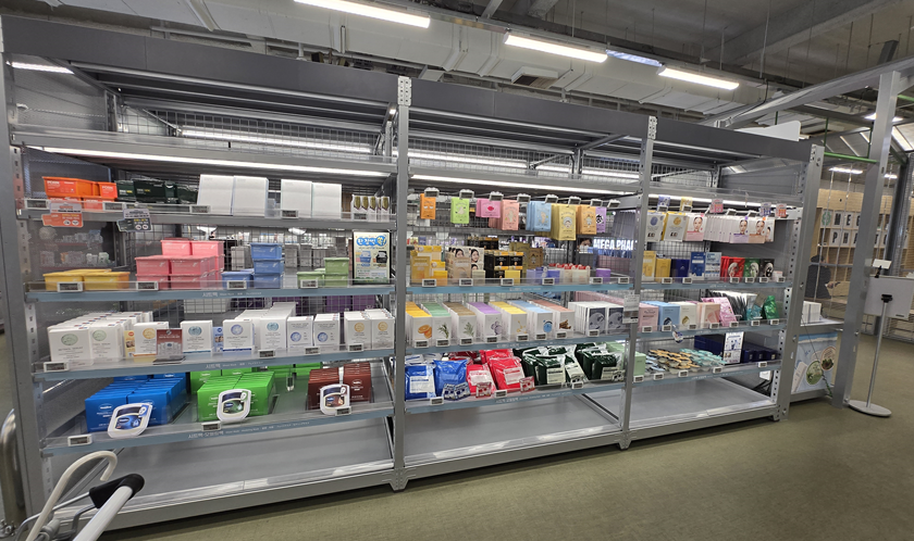 Warehouse-Style Pharmacy in Korea: Mega Factory Geumcheon and MediKingdom Yongsan Guide for Tourists